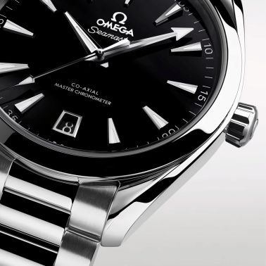 Montre Omega Seamaster Aqua Terra 150m Co-Axial Master Chronometer cadran noir bracelet acier 38 mm