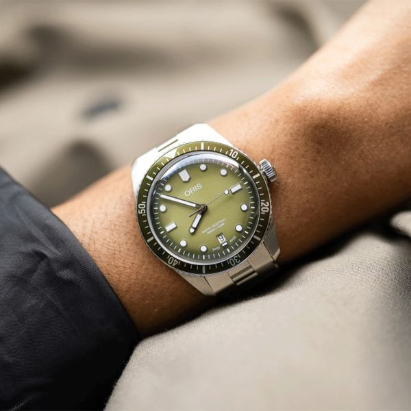 Oris Divers Sixty Five Date Green 01 733 7707 4057 07 8 20 18 Lepage
