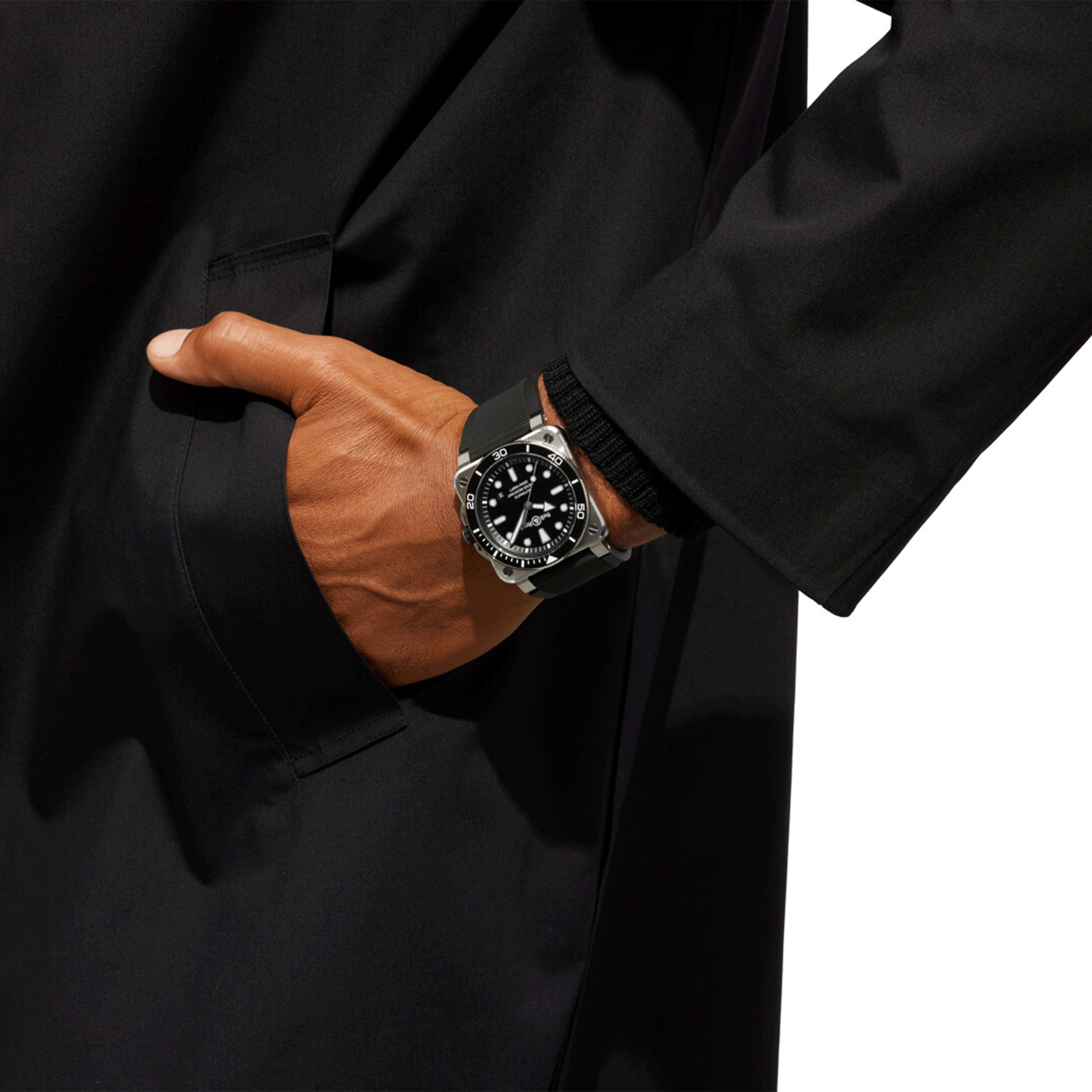 Montre Bell & Ross BR 03 Diver Full Black Steel automatique cadran noir bracelet caoutchouc 42 mm