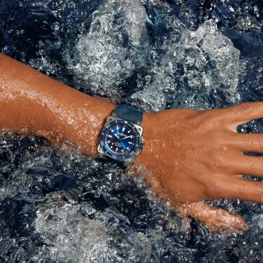 Bell & Ross BR 03 Diver Blue Steel automatic blue dial rubber strap 42 mm
