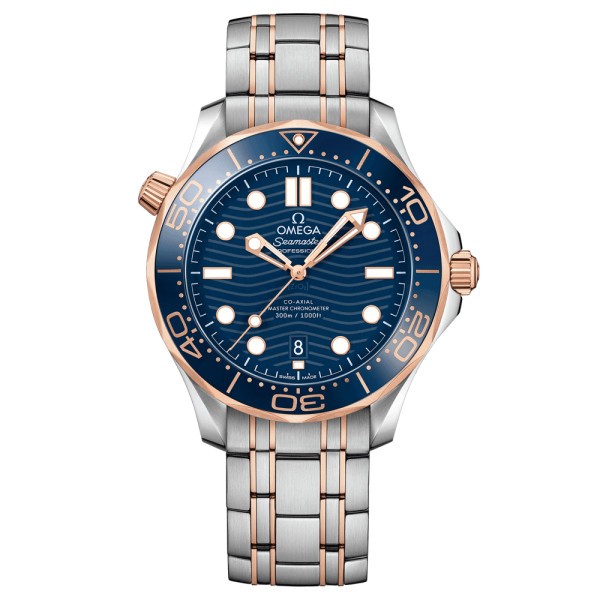 Montre Omega Seamaster Diver 300m Co-Axial Master Chronometer cadran bleu bracelet acier et or rose 42 mm