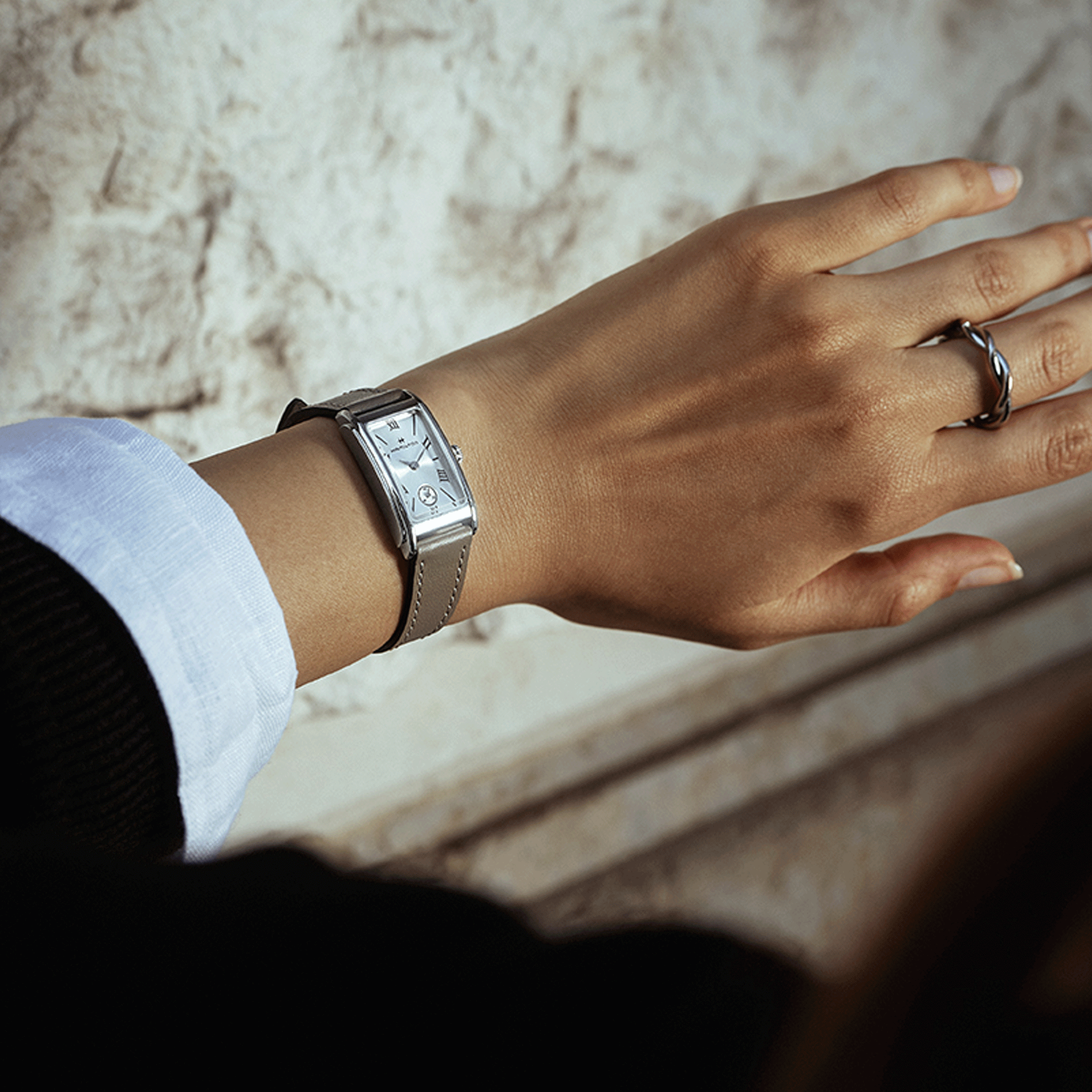 Hamilton American Classic Ardmore quartz watch silver dial brown leather strap 18.7 x 27 mm