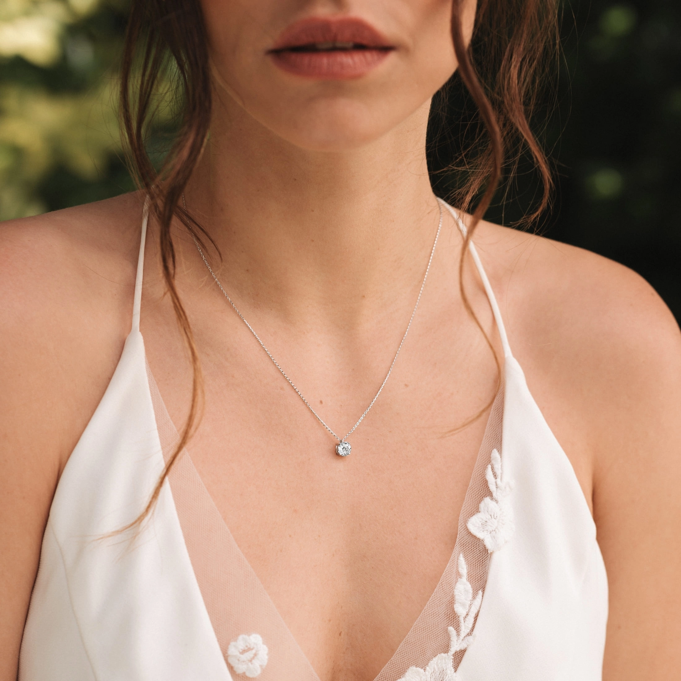 Lepage Chéri necklace in white gold and diamond