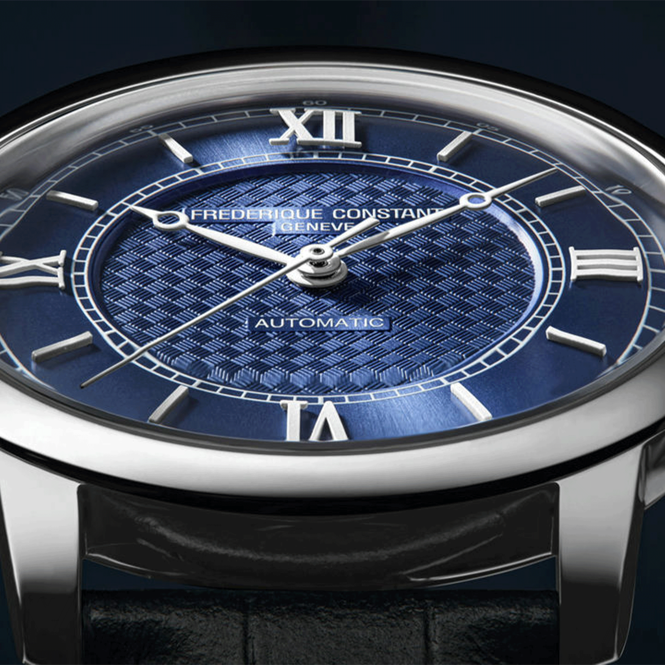 Montre Frédérique Constant Classics Première Automatique cadran bleu bracelet cuir 38,5 mm
