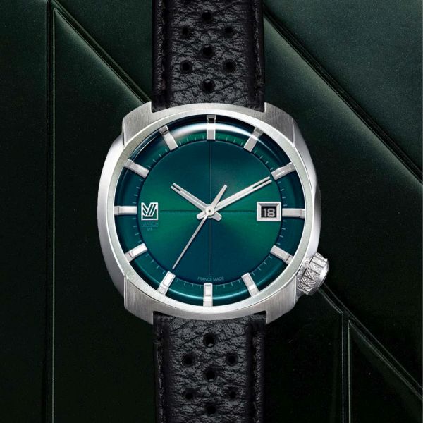 Montre March LA.B AM1 Electric Forest bracelet cuir bison perforé noir 40 mm