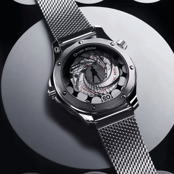 Omega Seamaster Diver 300m Co-Axial Master Chronometer "James Bond 60th anniversary" blue dial steel bracelet 42 mm