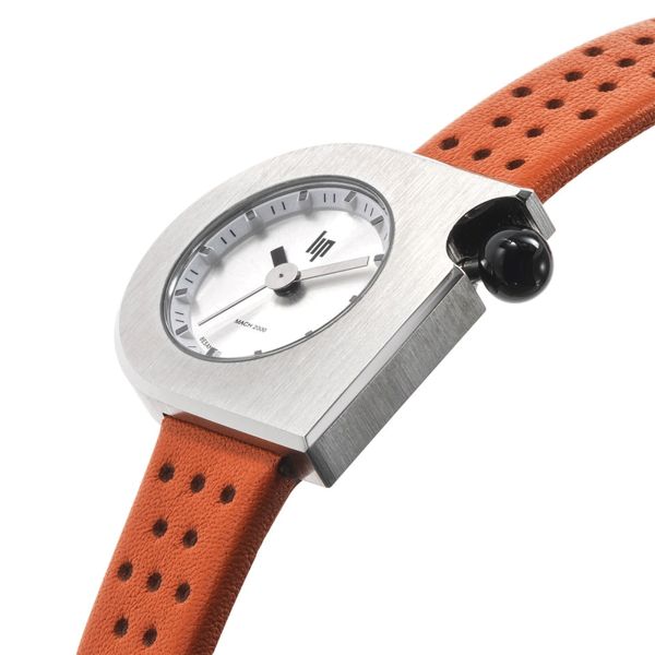 Montre Lip Mach 2000 Mini Moon quartz cadran argenté bracelet cuir orange 30 x 28 mm