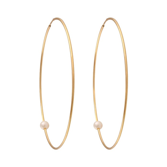 Créoles Claverin Pearly Hoop en or jaune et perles blanches