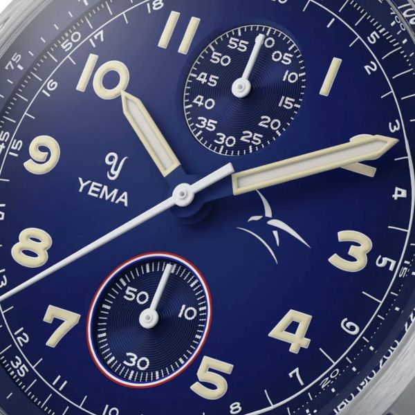 Montre Yema Flygraf Bi-Compax AAE Meca-Quartz cadran bleu bracelet tissu bleu 40 mm