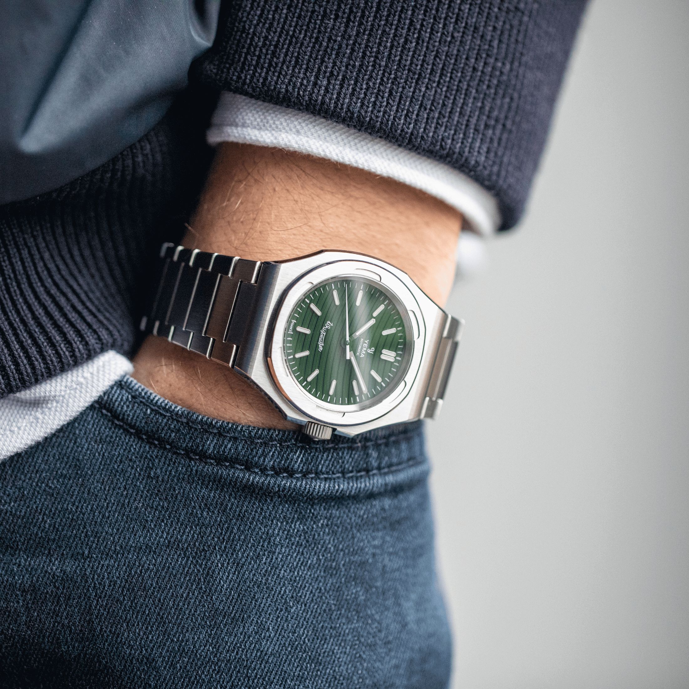 Wristmaster Traveller Micro-Rotor Green YWTR22-ZMS Lepage
