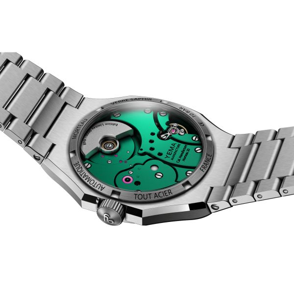 Yema Wristmaster Traveller Micro-Rotor automatic green dial steel bracelet 39 mm