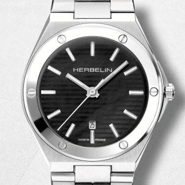 Herbelin Cap Camarat quartz black mother-of-pearl dial steel bracelet 33 mm