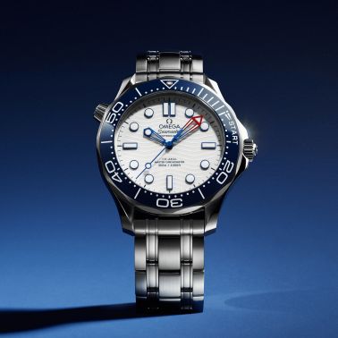 Omega Seamaster Diver 300M America’s Cup Co-Axial Master Chronometer white dial steel bracelet 42 mm