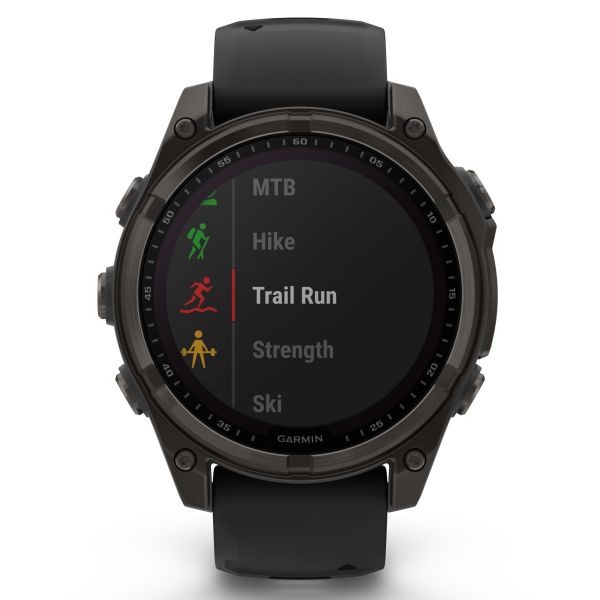 Montre Garmin Fénix 8 Sapphire Solar Edition Titane Carbon Gray DLC bracelet silicone noir 47 mm