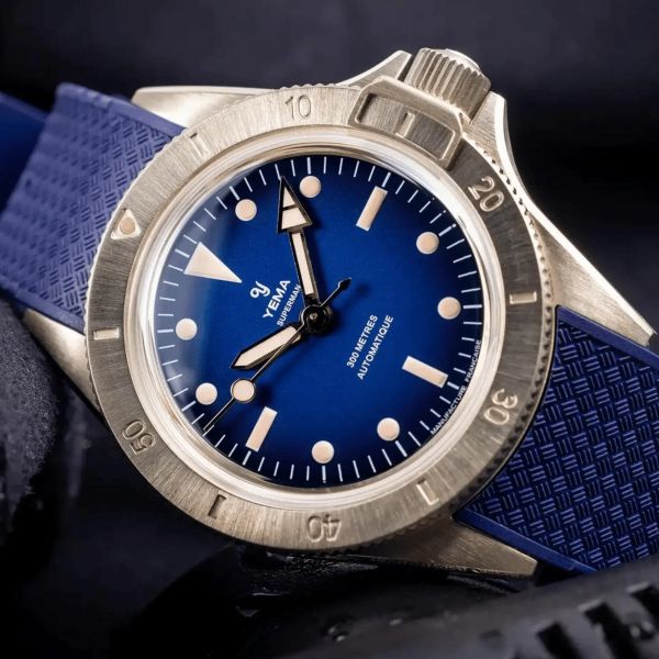 Yema Superman Bronze CMM.10 Limited Edition automatic blue dial blue rubber strap 39 mm