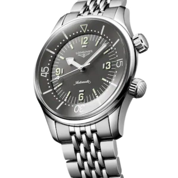 Montre Longines Legend Diver automatique cadran gris bracelet acier 39 mm