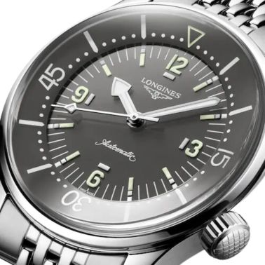 Montre Longines Legend Diver automatique cadran gris bracelet acier 39 mm