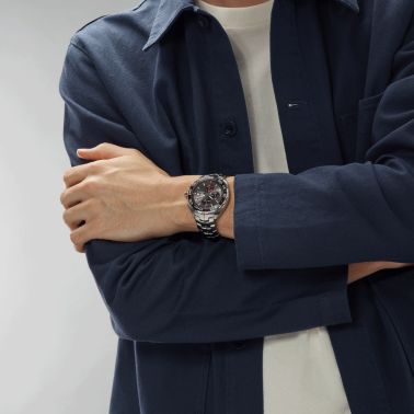 Montre TAG Heuer Formula 1 x Senna Chronographe automatique cadran noir bracelet acier 44 mm CAZ201D.BA0633