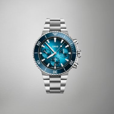 Oris Diver Aquis Chronograph automatic blue dial steel bracelet 43,5 mm