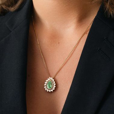 Collier Lepage La Suzanne en or jaune et grenat