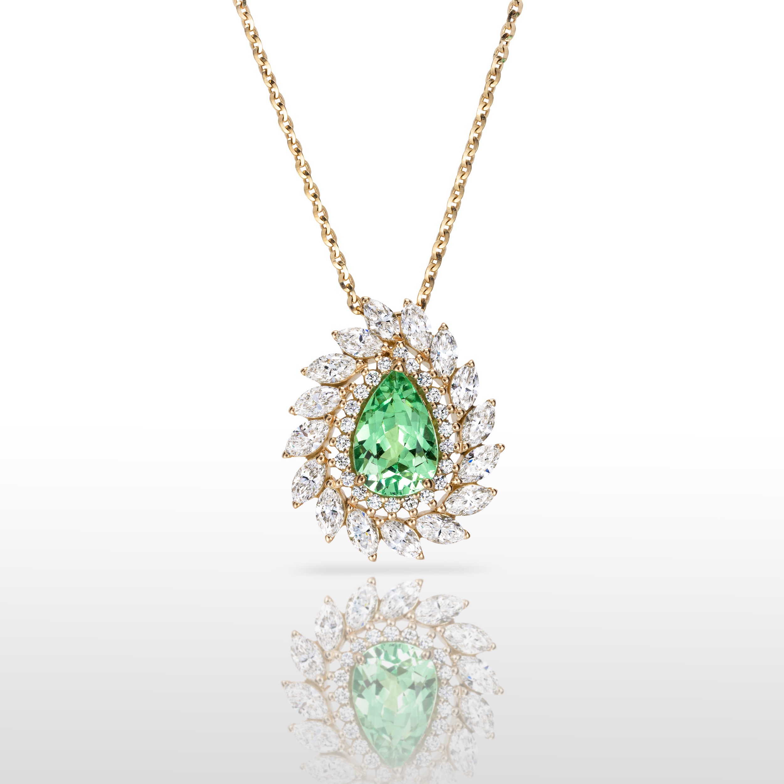 Collier Lepage La Suzanne en or jaune et grenat