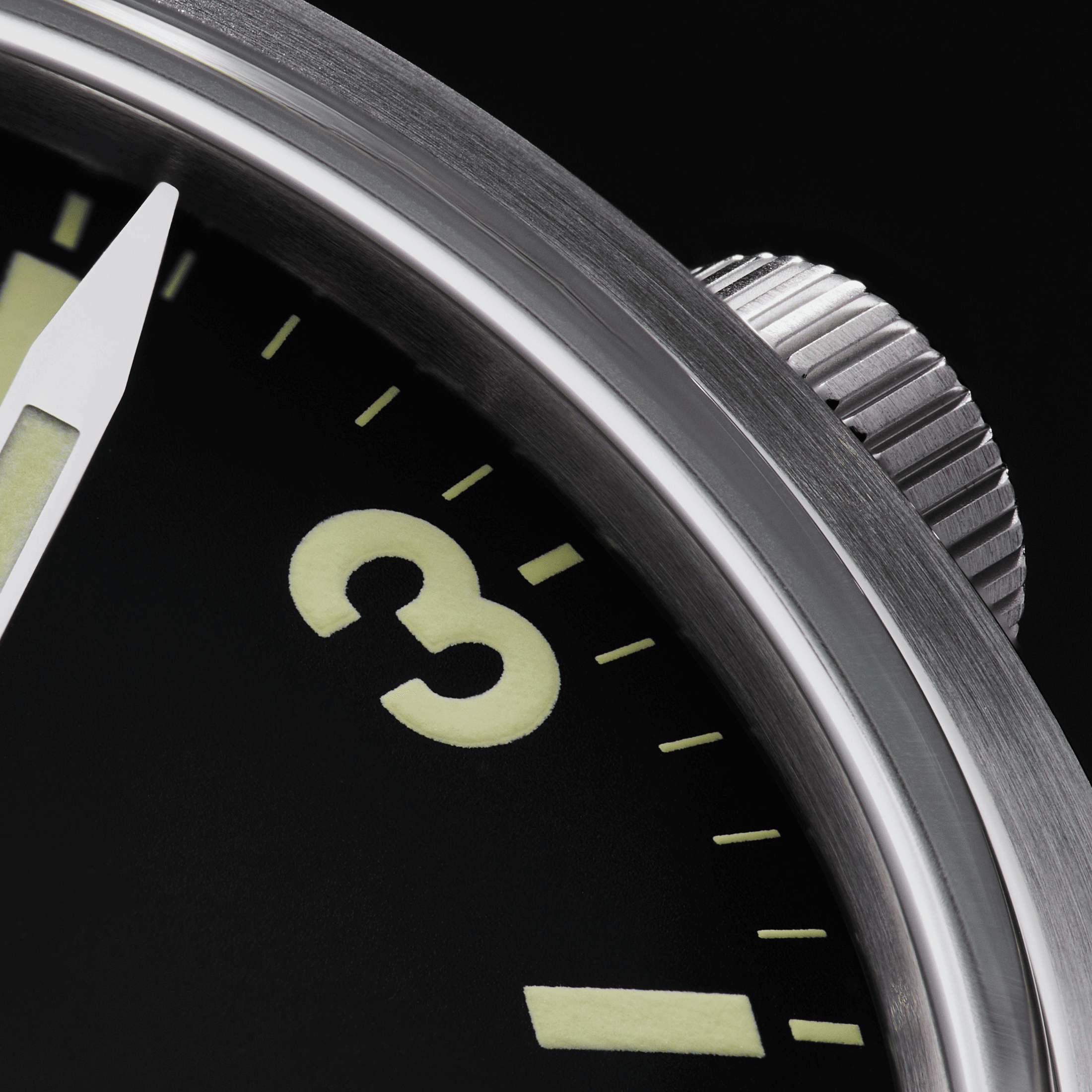 Tudor Ranger automatic watch black dial steel bracelet 39 mm