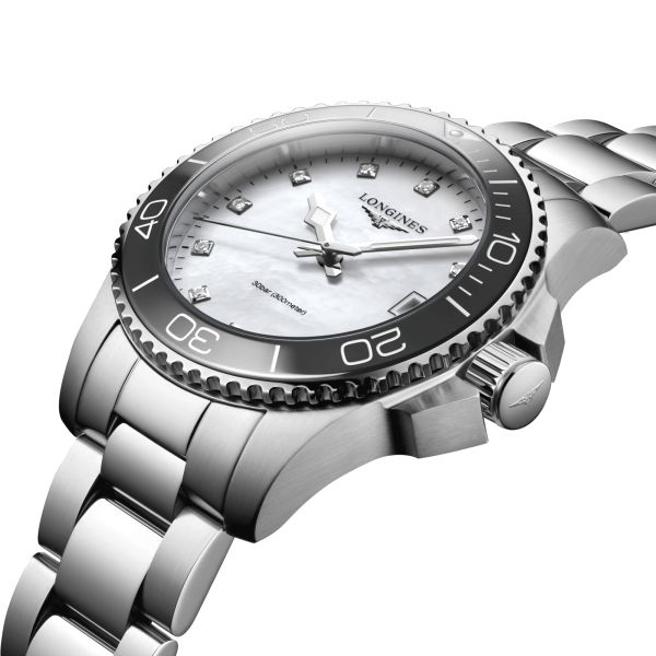 Longines HydroConquest quartz watch diamond index white mother-of-pearl dial steel bracelet 32 mm L3.370.4.87.6
