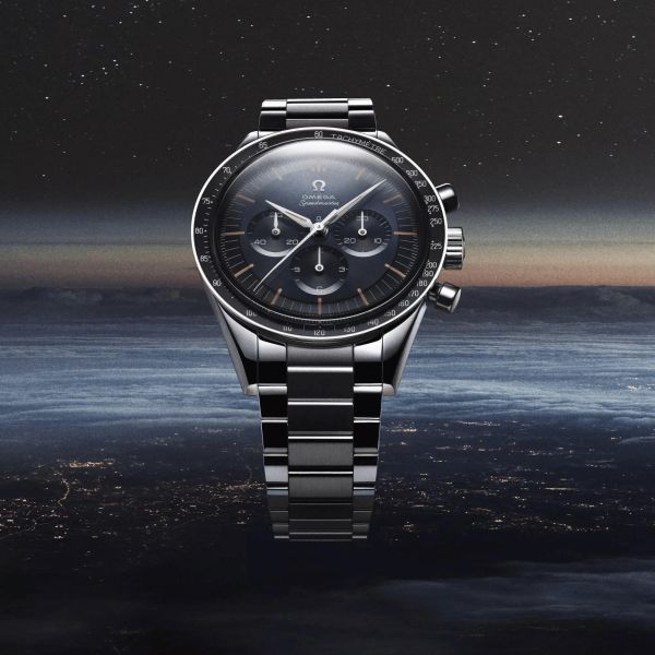 Montre Omega Speedmaster "First OMEGA In Space" Co-Axial Master Chronometer bracelet acier 39,7 mm