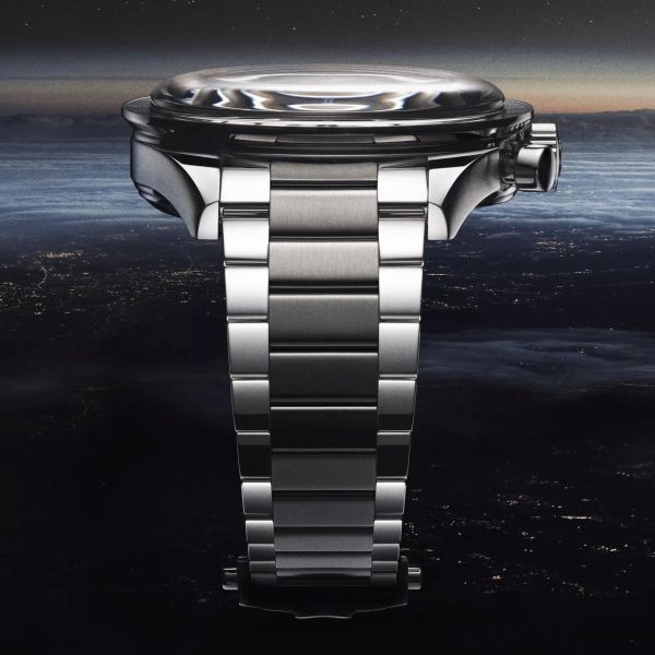 Montre Omega Speedmaster "First OMEGA In Space" Co-Axial Master Chronometer bracelet acier 39,7 mm