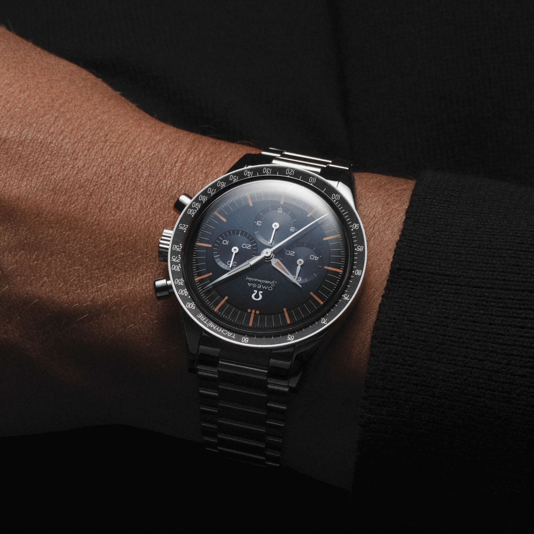 Omega Speedmaster "First OMEGA In Space" Co-Axial Master Chronometer black leather strap 39,7 mm