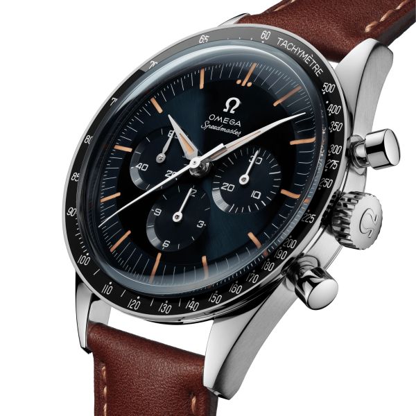 Omega Speedmaster "First OMEGA In Space" Co-Axial Master Chronometer brown leather strap 39,7 mm