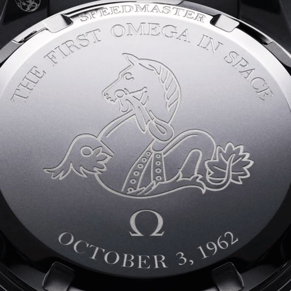 Montre Omega Speedmaster "First OMEGA In Space" Co-Axial Master Chronometer bracelet cuir brun 39,7 mm