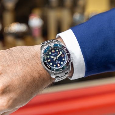 Pre-Owned Seiko Marine Master 300 