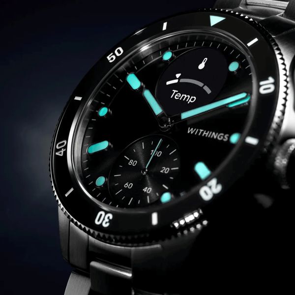 Withings ScanWatch Nova Black Connected Watch black dial stainless steel bracelet 42 mm WSW N BLACK