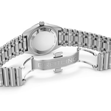 Montre Breitling Chronomat quartz index diamants cadran nacre bleue bracelet acier 28 mm A72310101C1A1