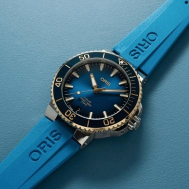 Oris Aquis Date Calibre 400 Steel & Gold automatic blue dial rubber strap 41.5 mm