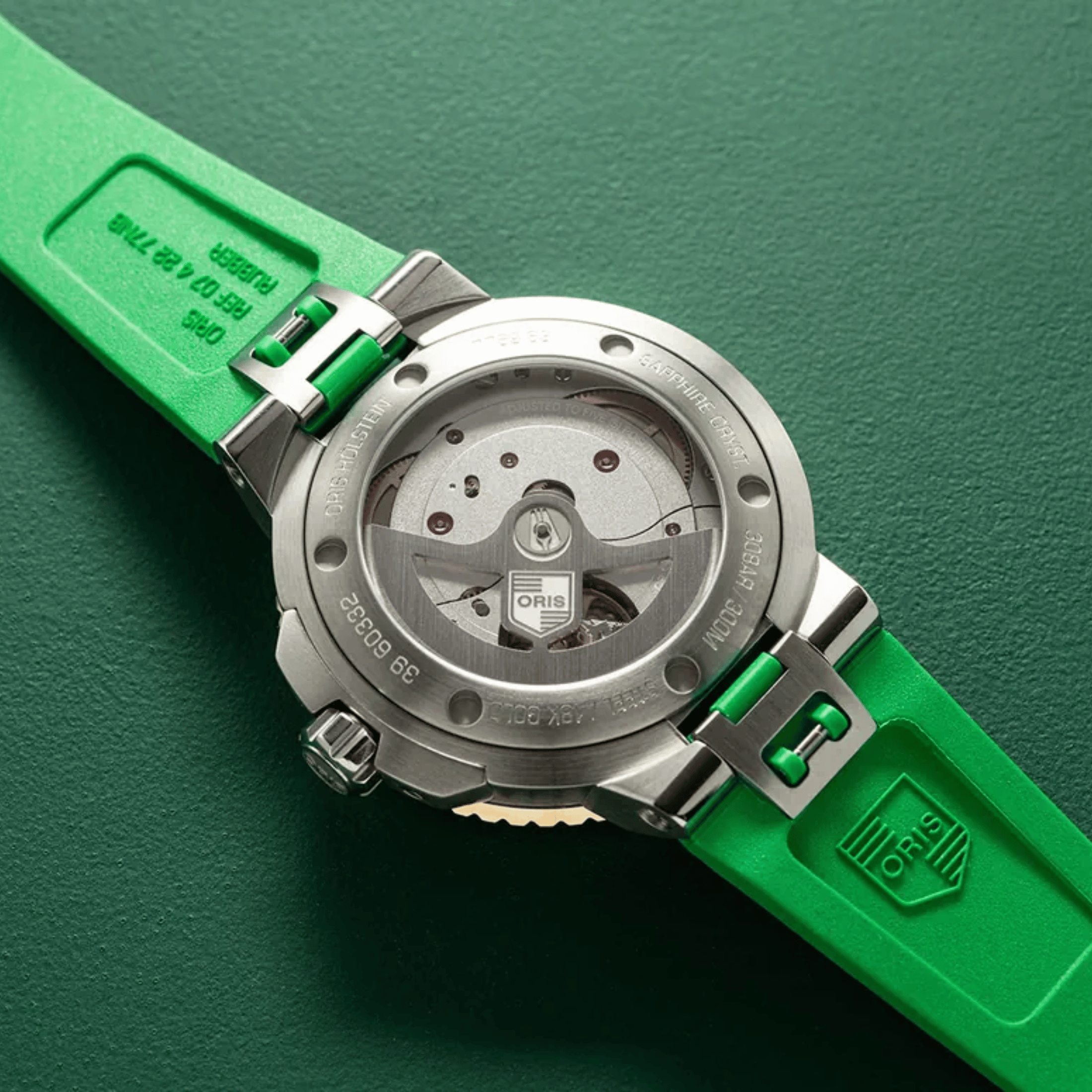 Montre Oris Aquis Date Calibre 400 Or et Acier automatique cadran vert bracelet caoutchouc 41,5 mm