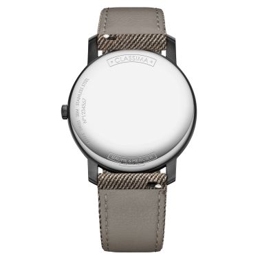 Baume et Mercier Classima quartz watch sand dial beige fabric strap 42 mm 10767