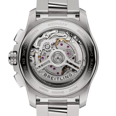 Montre Breitling Avenger B01 Chronograph automatique cadran noir bracelet acier 42 mm AB0146101B1A1