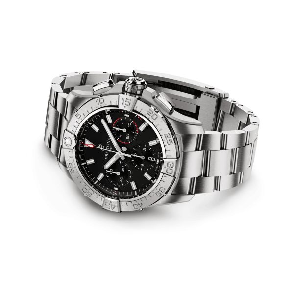 Montre Breitling Avenger B01 Chronograph automatique cadran noir bracelet acier 42 mm AB0146101B1A1