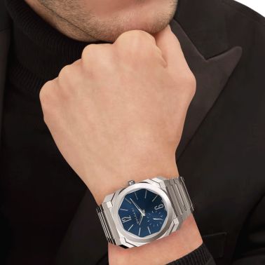 Bulgari Octo Finissimo automatic watch blue dial stainless steel bracelet 40 mm 103431