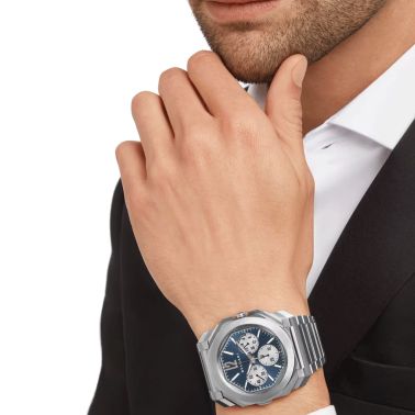 Montre Bulgari Octo Finissimo Chronographe GMT automatique cadran bleu bracelet acier 43 mm 103467