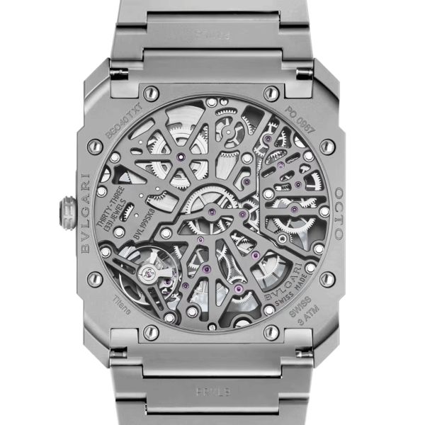 Montre Bulgari Octo Finissimo mécanique cadran squelette bracelet titane 40 mm 103610