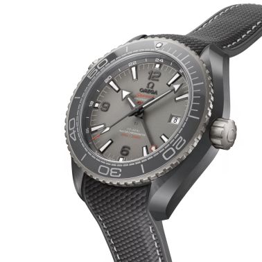 Montre Omega Seamaster Planet Ocean 600m Master Chronometer GMT "Dark Grey" céramique bracelet caoutchouc 45,5 mm