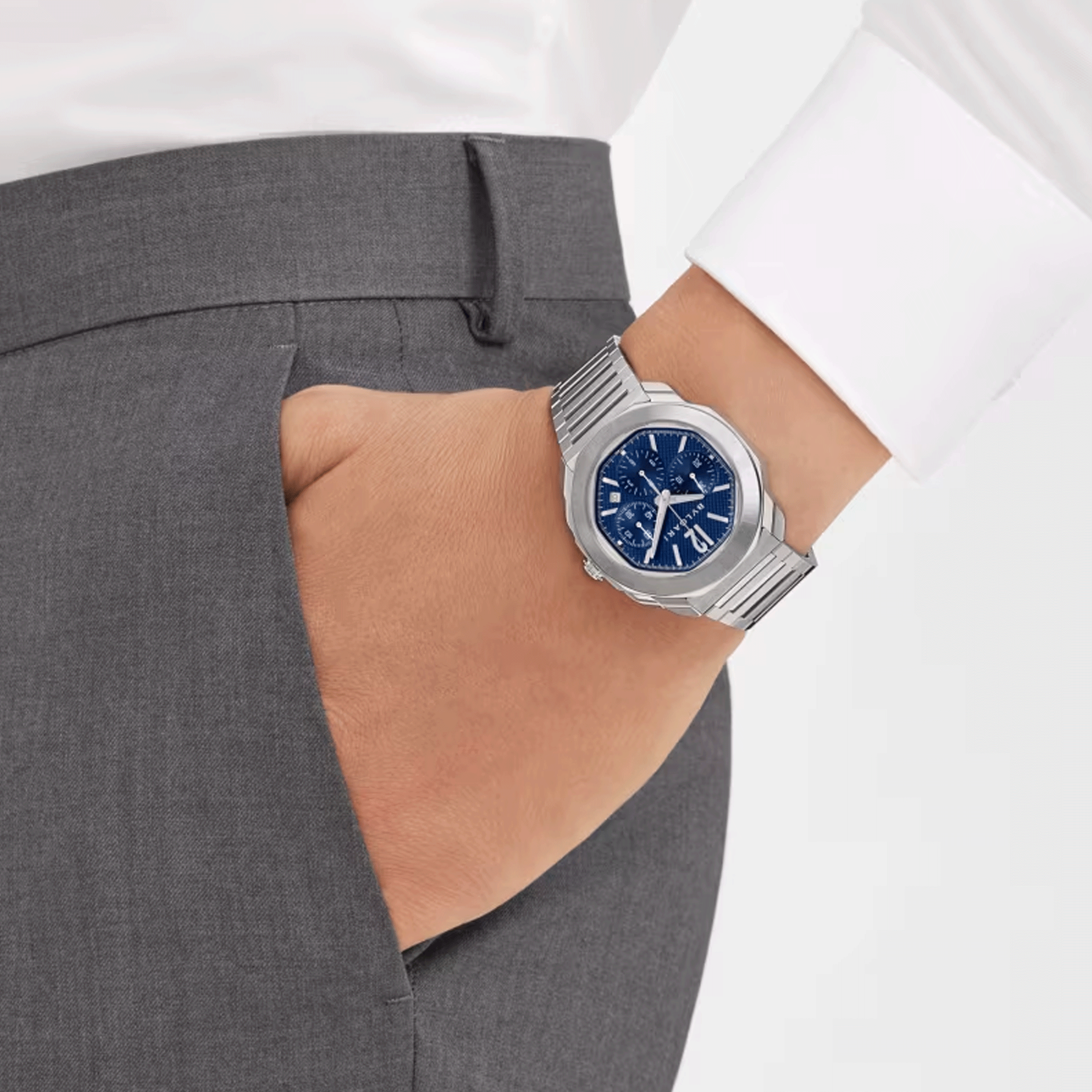 Bulgari Octo Roma automatic chronograph watch blue dial steel bracelet 42 mm 103829