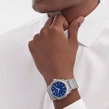 Bulgari Octo Roma automatic watch blue dial steel bracelet 41 mm 103739