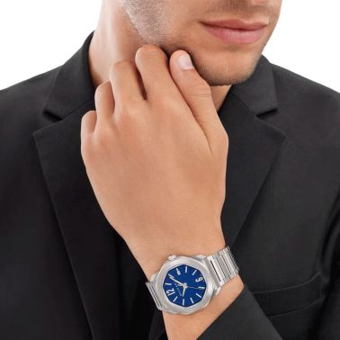 Montre Bulgari Octo Roma automatique cadran bleu bracelet acier 41 mm 103739
