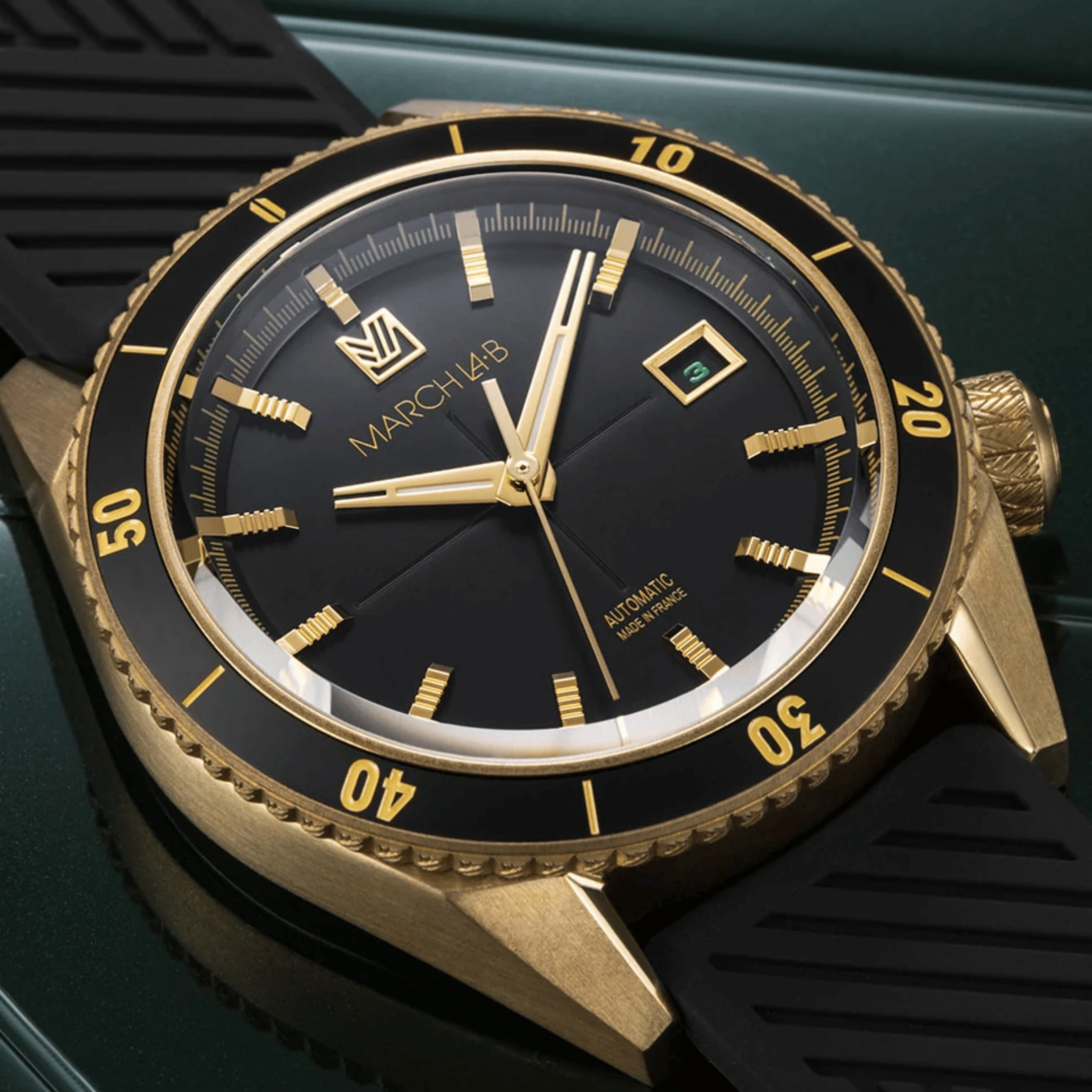 March LA.B Bonzer Bronze Automatique black silicone bracelet 41 mm