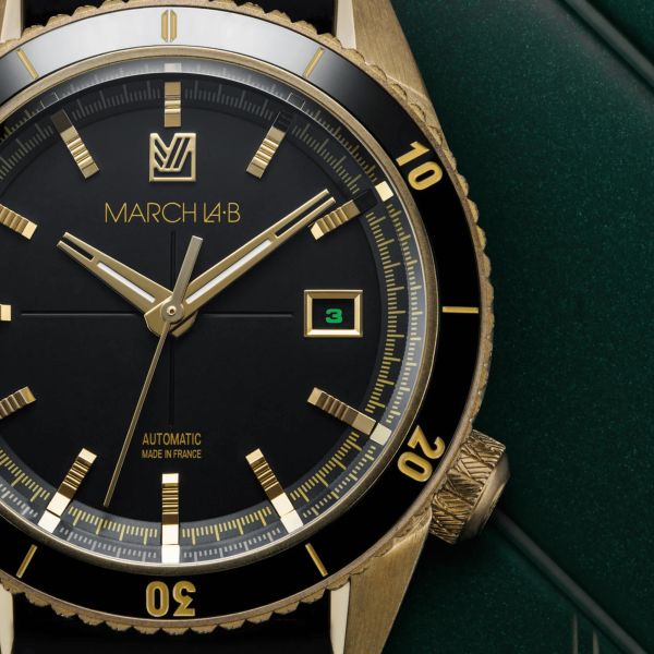 March LA.B Bonzer Bronze Automatique black silicone bracelet 41 mm