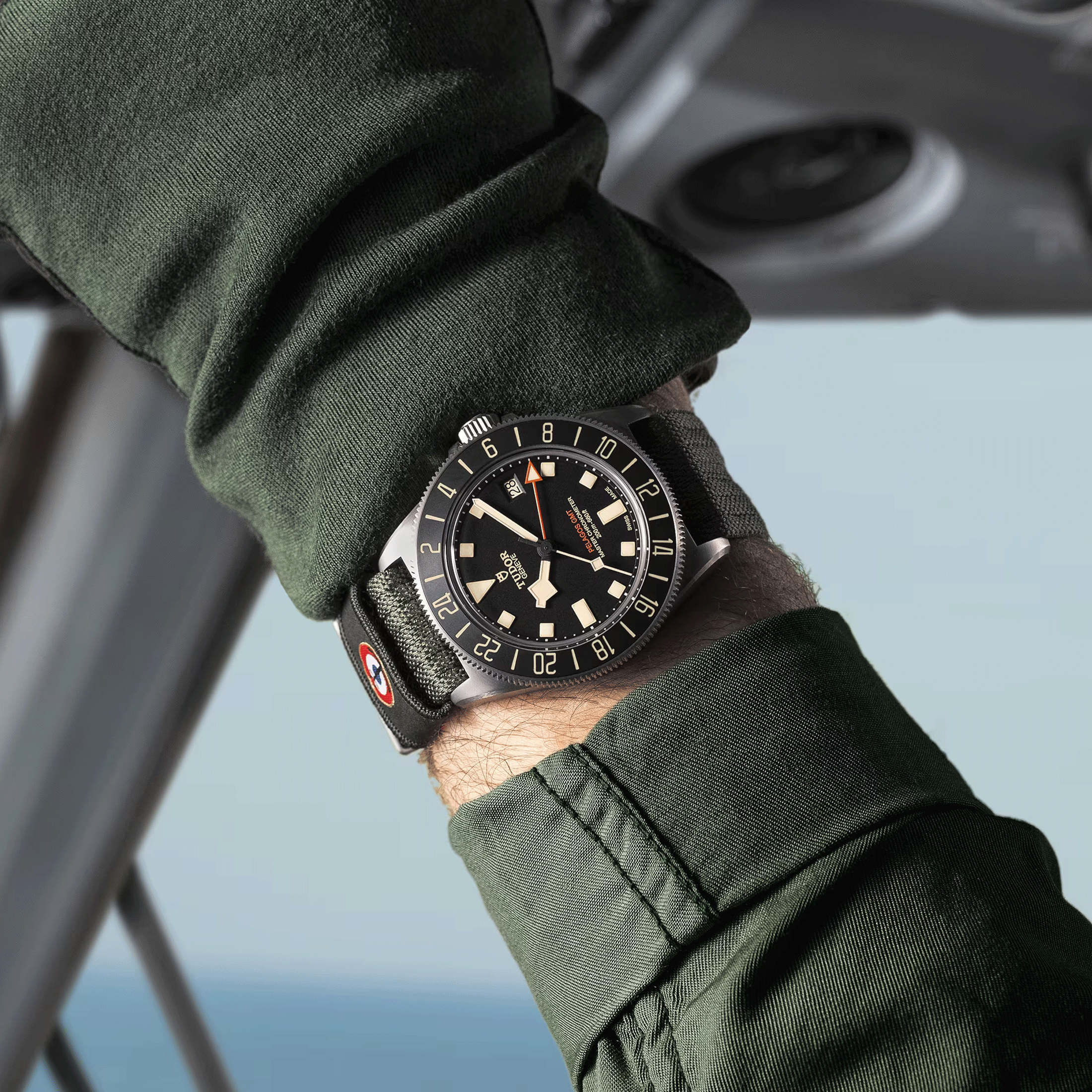 Montre Tudor Pelagos FXD Marine Nationale GMT automatique tissu vert 42 mm M2542G247NU-0002